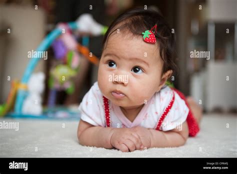 Japanese Baby Girl Hi Res Stock Photography And Images Alamy