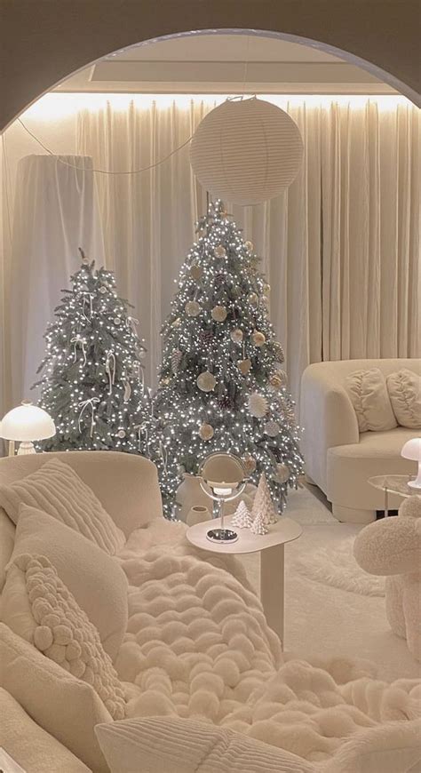 Pin By Atiye Soysal On Wohnzimmer In 2024 Christmas Decorations For