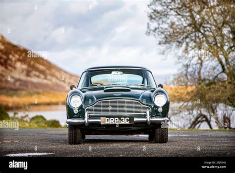 1965 Aston Martin Db5 Stock Photo Alamy