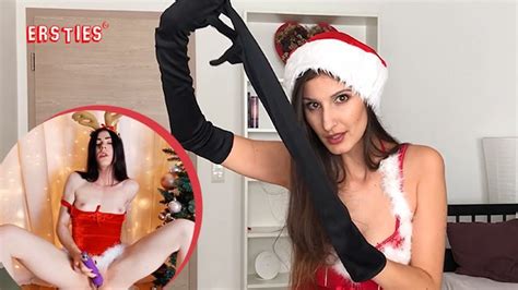 Ersties Hot Babes Getting Sexy For Christmas Collection Pornhub