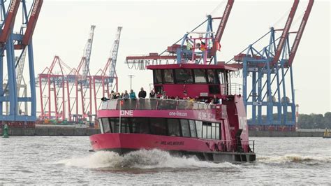 Hamburg Hafen Ausfallquote Der Hadag F Hren Erreicht Alarmierendes Niveau