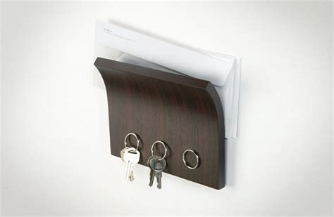 Wall Mounted Magnetic Key Holder And Organizer