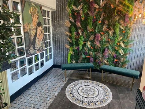 Popular Indian restaurant and takeaway in Coventry up for sale