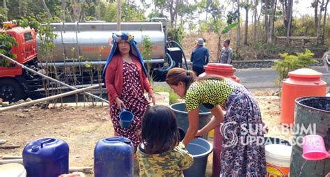 Bpbd Kabupaten Sukabumi Salurkan Liter Air Bersih Ke Desa