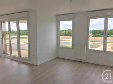 Location appartement 3 pièces 60 m² Brétigny sur Orge 1 040