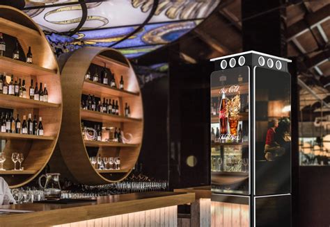 What is a Smart Mirror: Complete Guide to Interactive Mirror Technology