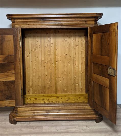 Barock Schrank Nussbaum Antikhof Br Ck