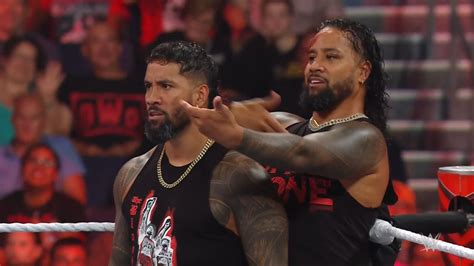 WWE Español on Twitter Los WWEUsos interrumpieron la lucha en