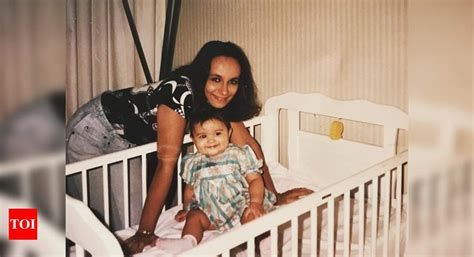 Alia Bhatts Mom Soni Razdan Pens A Sweet Birthday Note For Her Darling