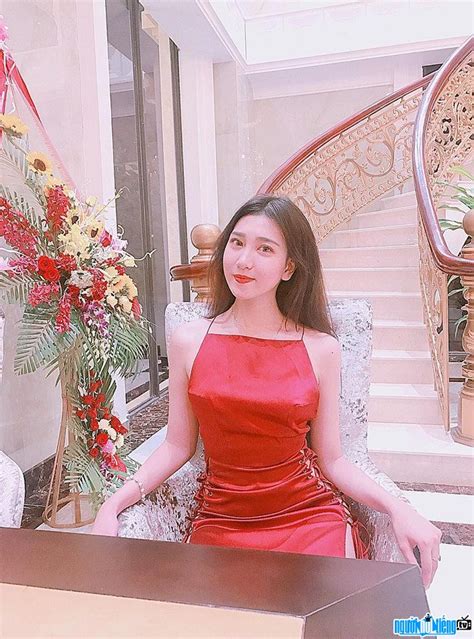 Hot girl Hồ Ngọc Ý Nhi