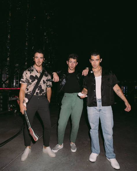 Jonas Brothers Three Brothers Joe Jonas Demi Lovato Playlists Nick