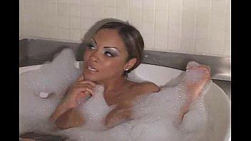Amber Easton Model Page XVIDEOS