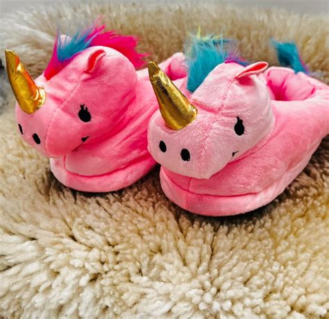 PANTUFLAS UNICORNIO INFANTIL 28 AL 33 NIÑAS ROSADA