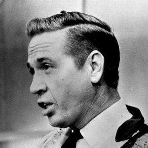 Buck Owens - Trivia, Family, Bio | Famous Birthdays