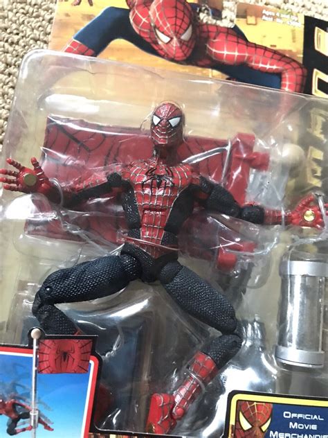 Spiderman Toybiz Magnetic Spider Man Spiral Spinning Action