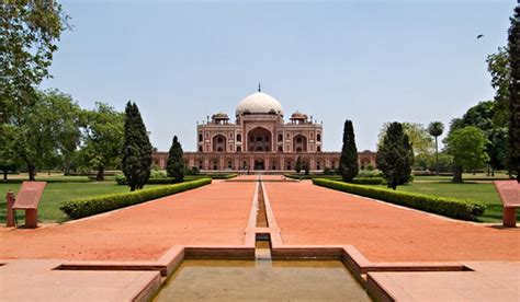 Famous Monuments In Delhi Historical Monuments In Delhi Delhi 12 Top Historical Monuments