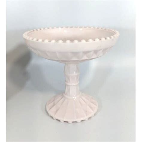 Jeannette Accents Jeannette Shell Pink Milk Glass Windsor Footed