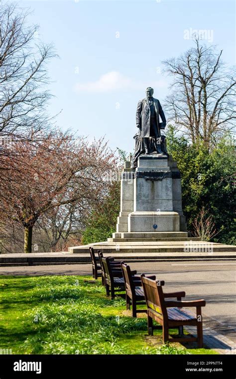 Andrew Carnegie Statue In Pittencrieff Park Dunfermline Fife