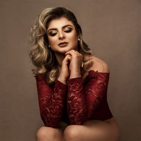 Lingerie Para Ensaio Sensual Como Escolher Mariana Beltrame