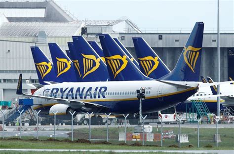 Ryanair Abrir Cuatro Nuevas Rutas En Espa A A Partir Del Diciembre