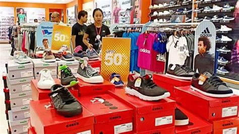 Promo Diskon Sepatu Sneakers Hingga Persen Di Palembang Indah Mal