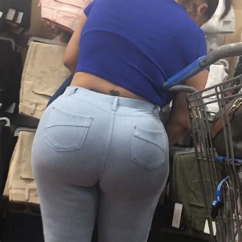 Phat Booty Latina Milf Nut Buster Tight Jeans Forum