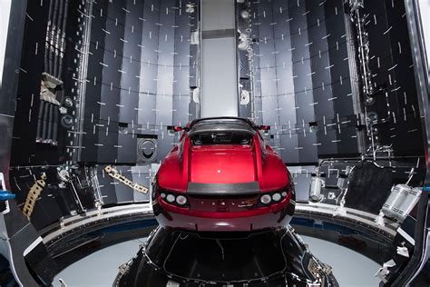 SpaceX's Epic Road Trip Photos: Starman Rides a Tesla Roadster Across ...