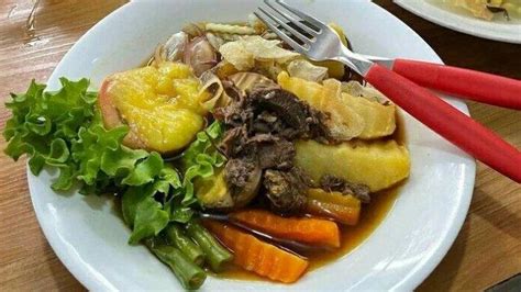 Selat Mbak Lies Dan Kuliner Paling Favorit Di Solo Yang Wajib Kamu