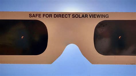 2 Solar Eclipse Glasses, Same company. Can it be trusted? : r/solareclipse