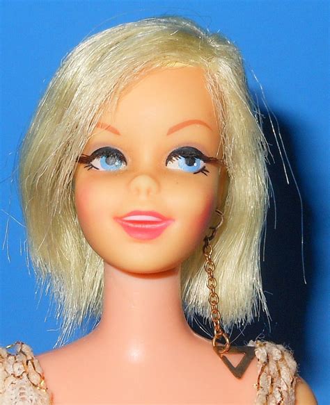 Vintage Barbie Casey Doll Blonde Oss Earring Booklet