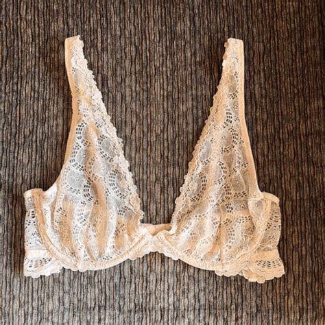 Free People Intimately Lace Plunge Nude Underwire Bra D EBay