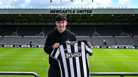 Interview Tino Livramento Joins Newcastle United Youtube