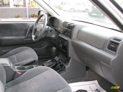 2001 Honda Passport LX 4x4 interior Photo #39824626 | GTCarLot.com