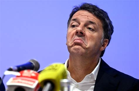 Caso Politici E Giornalisti Spiati Interviene Renzi Governo Faccia