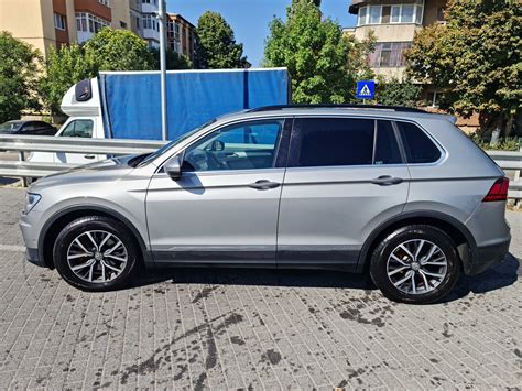 Volkswagen Tiguan 2 0 TDI DSG Comf BMT Navi AHK Kamera Craiova OLX Ro