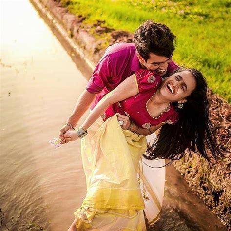 Pin By Eaglear Thomas On My Pre Wedding Shoot Ref Indian Wedding Couple Photography Wedding