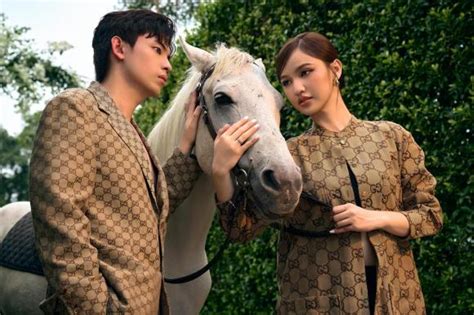 Đám cưới trĩu kim cương hot nhất hiện tại Cô dâu chính là hot girl đình đám nhan sắc qua