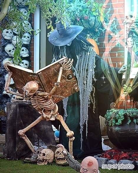 Pin By Jessica Blackwell On Halloween Halloween Props Diy Creepy