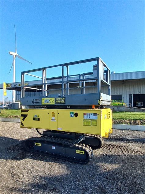 Omega 408 TS schaarhoogwerker huren