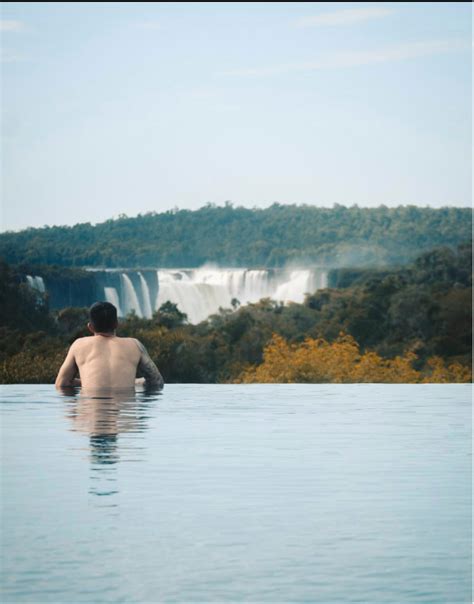 How to Visit famous Waterfalls in Argentina & Brazil