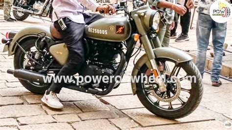 New Gen Royal Enfield Classic 350 Signals Spied During Tvc Shoot In