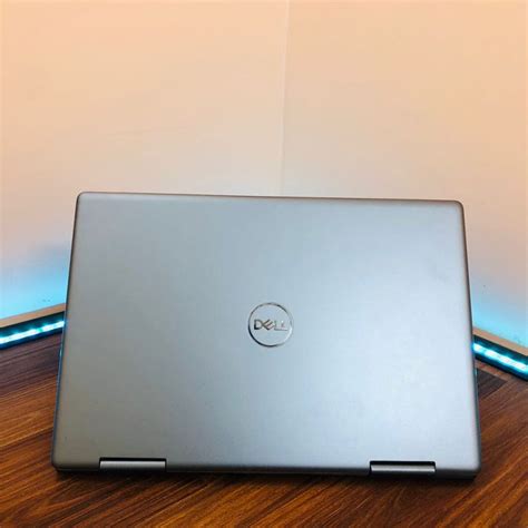 Dell Inspiron 7573 2 In 1 Laptop 256GB SSD 8GB RAM Intel Core