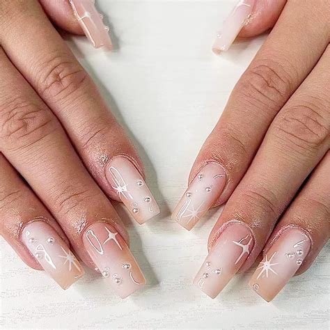 White Press On Nails Medium Length Fake Nails Coffin Square