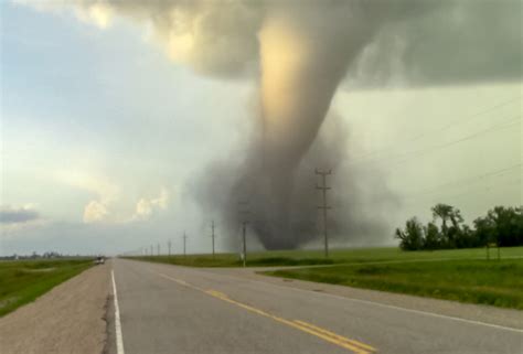 texas tornado  show mass destruction  monster storm newsweek