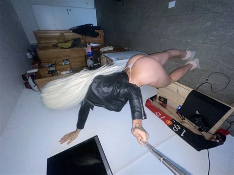 Tranny Horny Bitch 26 Nude Pics XHamster