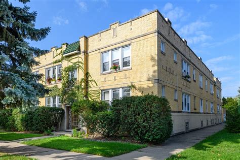 AIA | 8 Units Chicago, Illinois Belmont Cragin Neighborhood