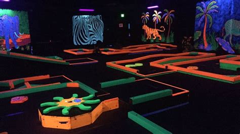 Glow Golf Offers Indoor Fun During Winter Break Wsbt