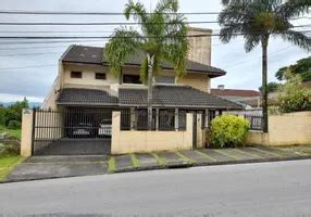 Casas à venda na Rua Augusto Ernesto Boettcher Floresta Joinville SC