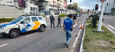 A Gazeta Motociclista Morre Em Acidente Perto De Shopping E