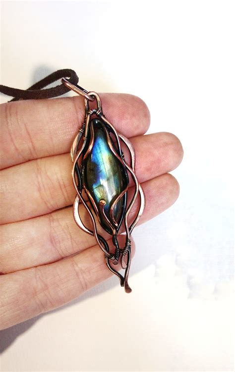 Energy Crystal Vagina Pendant Vulva Art Yoni Necklace Wiccan Etsy